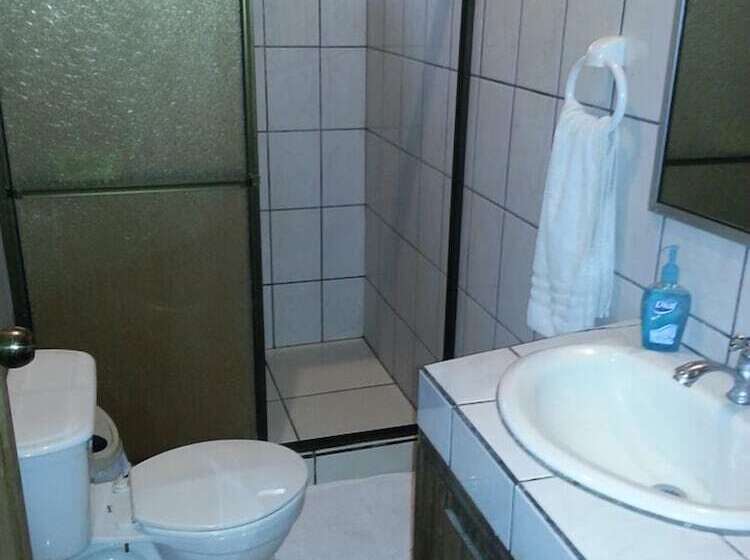 酒店 Cabinas La Catarata