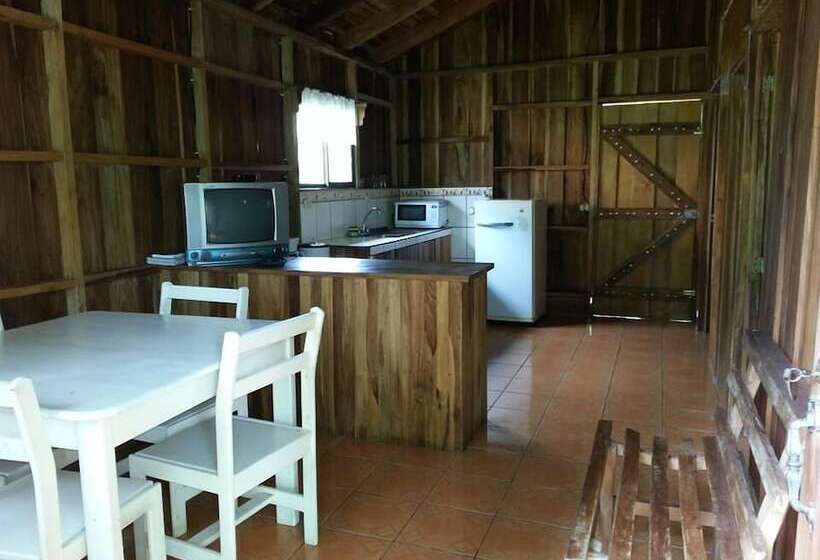 酒店 Cabinas La Catarata