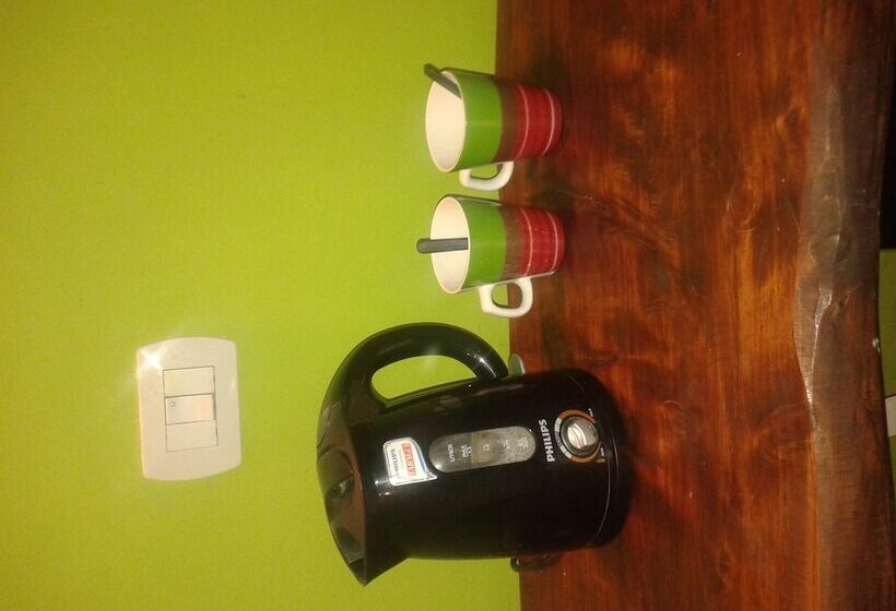 فندق Cable A Tierra