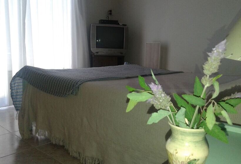 فندق Cable A Tierra