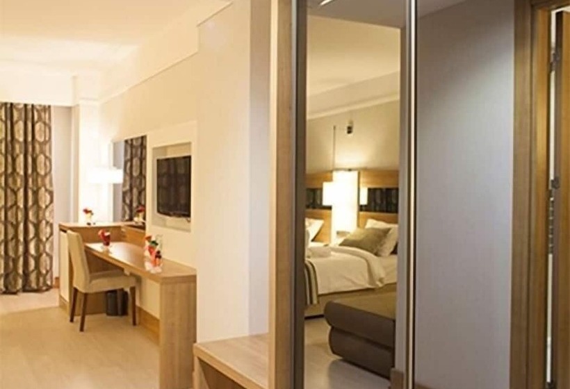 فندق Cherry Garden City & Spa