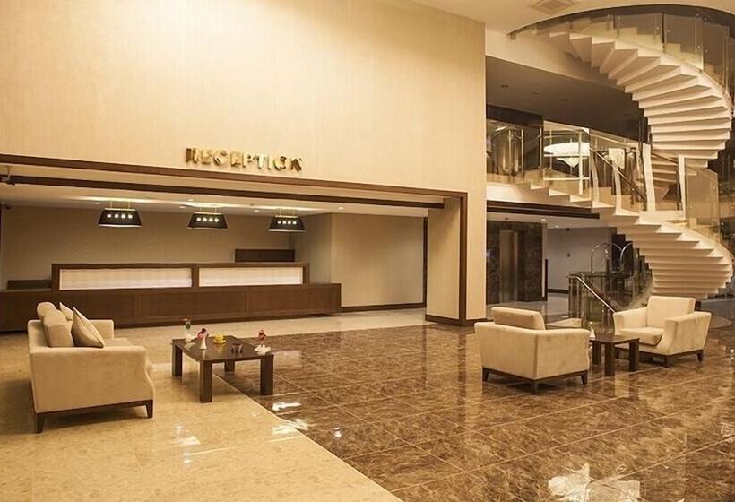 בית מלון כפרי Cherry Garden City & Spa