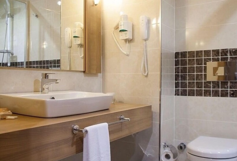 فندق Cherry Garden City & Spa