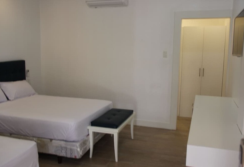 هتل City Plaza Salinas