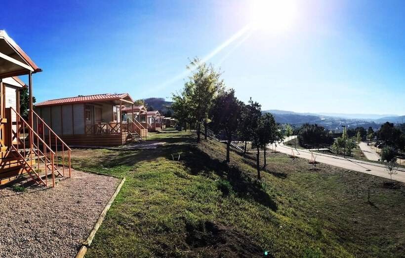هتل Coimbra Camping & Bungalows