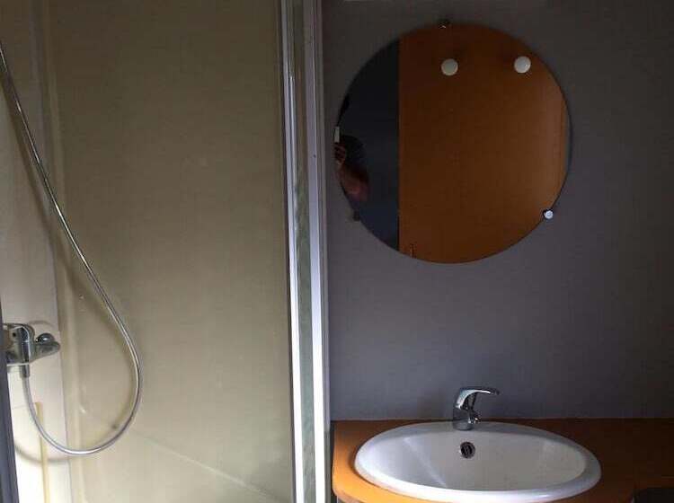 هتل Coimbra Camping & Bungalows