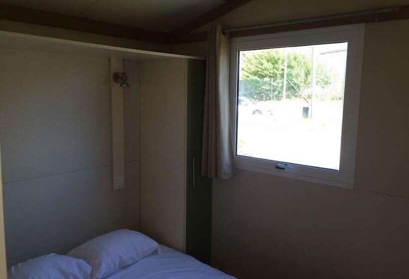 هتل Coimbra Camping & Bungalows