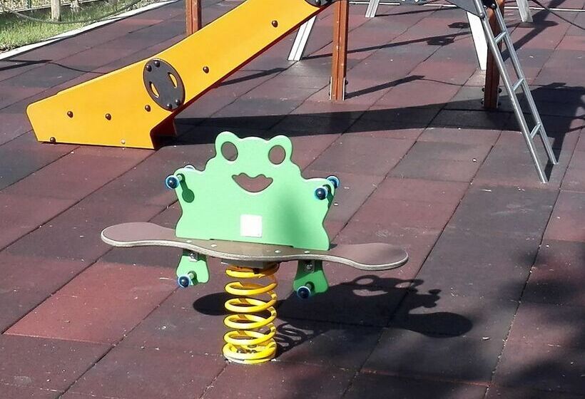 هتل Coimbra Camping & Bungalows