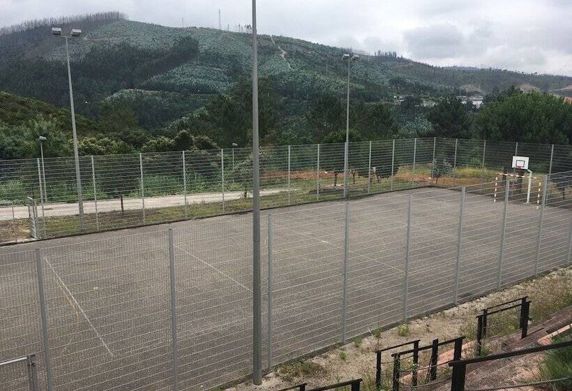 هتل Coimbra Camping & Bungalows