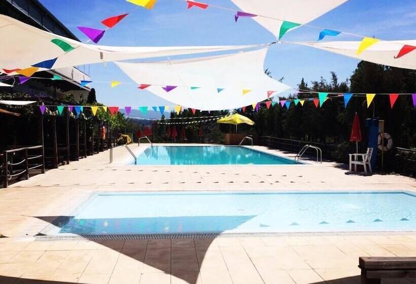 هتل Coimbra Camping & Bungalows