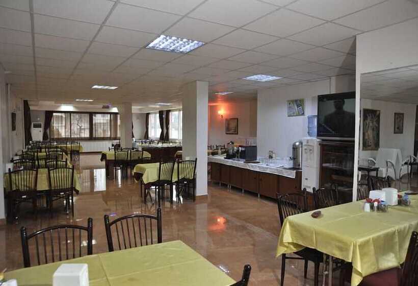 Отель Defne Prenses