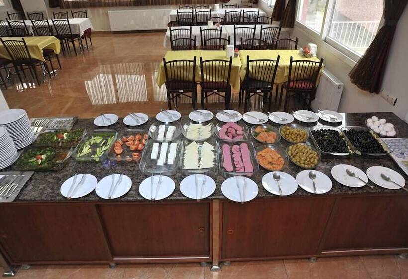 Отель Defne Prenses