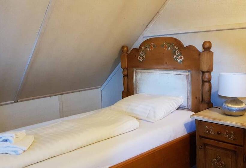 בית מלון כפרי Edelweiss