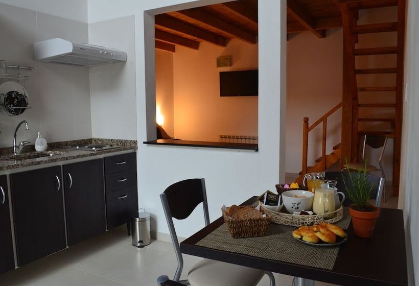 호텔 El Chalten Aparts