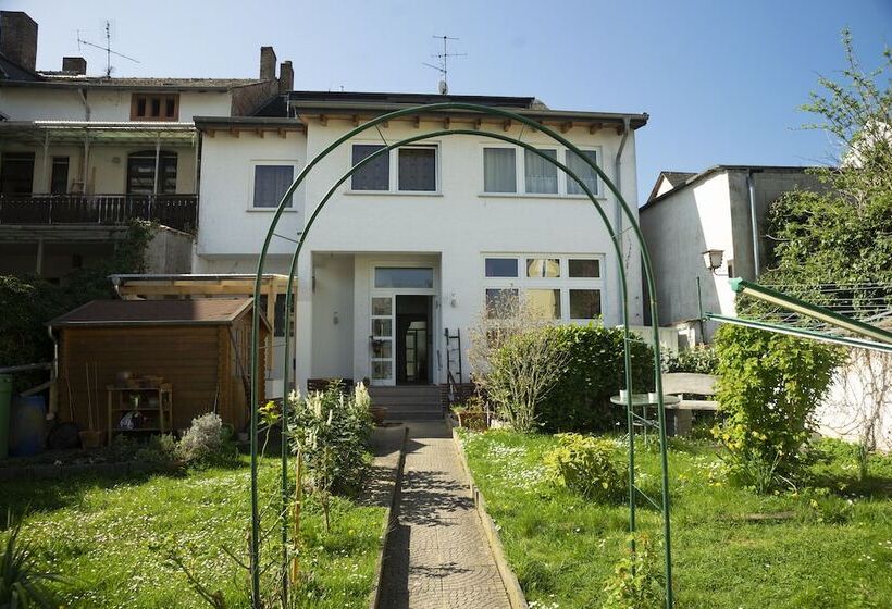 Отель Ferienwohnungen Niedersburger Eck