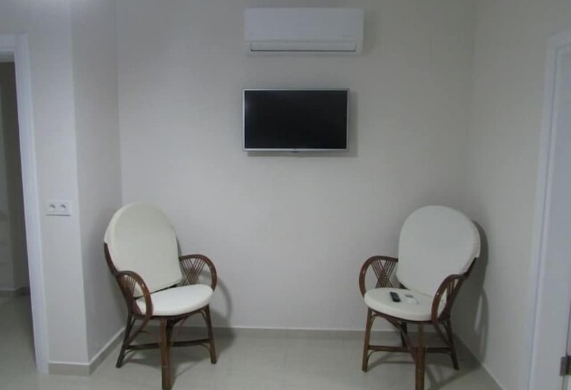 Отель Günlü Pansi̇yon Göcek