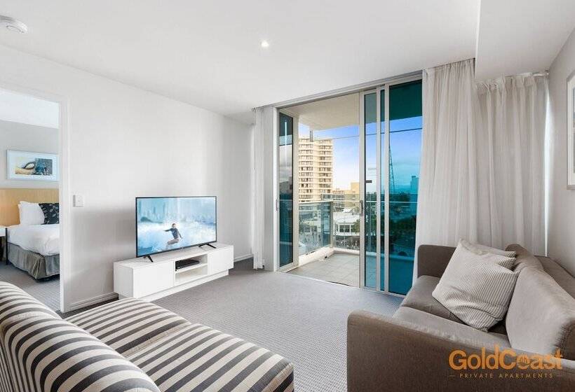 Отель Gold Coast Private Apartments