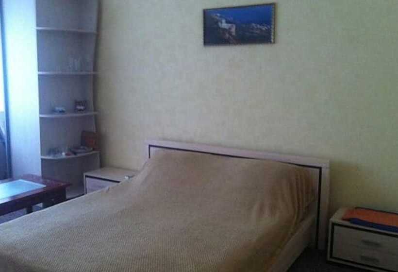 هتل Gostiny Dvor Zhytomyr