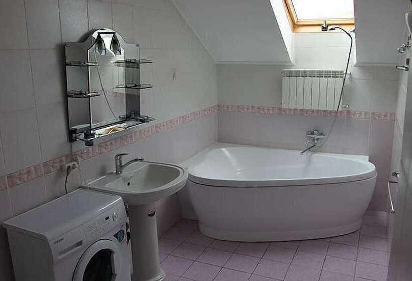 هتل Gostiny Dvor Zhytomyr