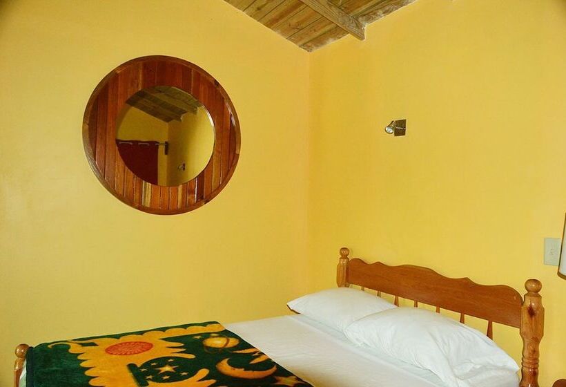 Отель Howler Monkey Resort