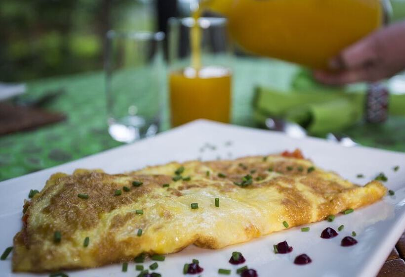 ホテル Isilimela Game Lodge