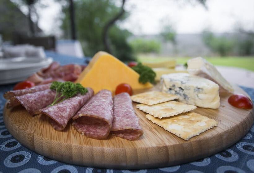 ホテル Isilimela Game Lodge