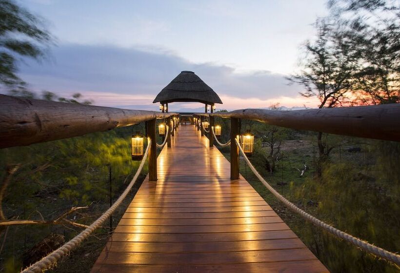 ホテル Isilimela Game Lodge