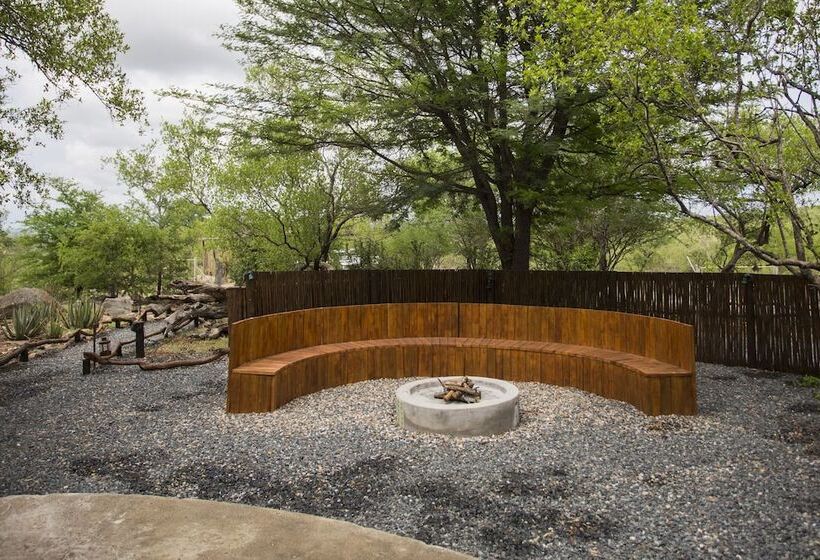 ホテル Isilimela Game Lodge