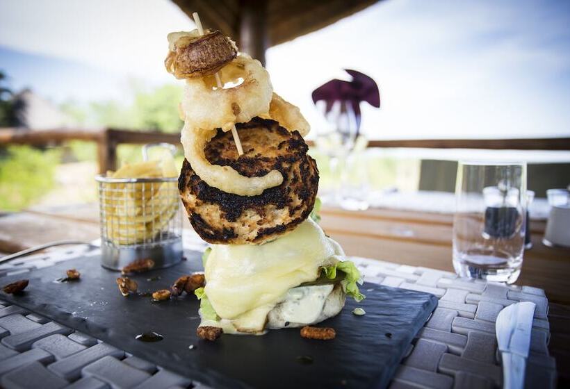 ホテル Isilimela Game Lodge