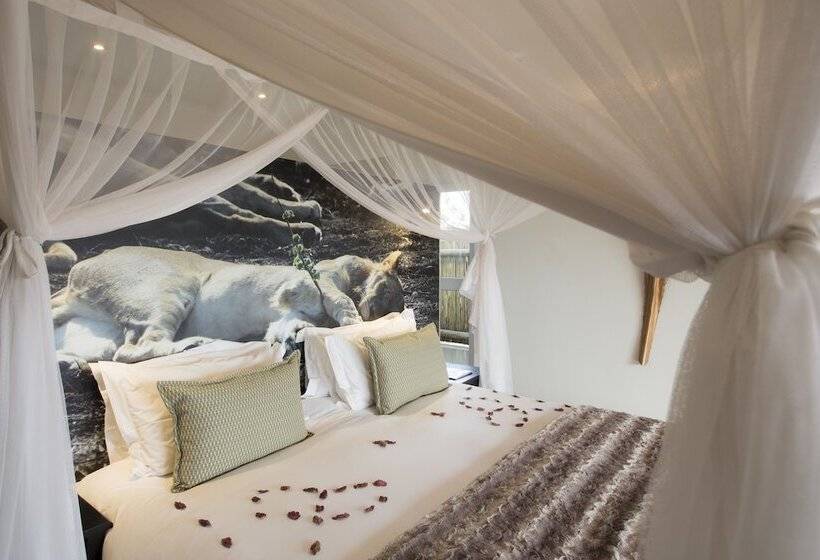 ホテル Isilimela Game Lodge