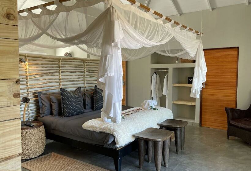 ホテル Isilimela Game Lodge