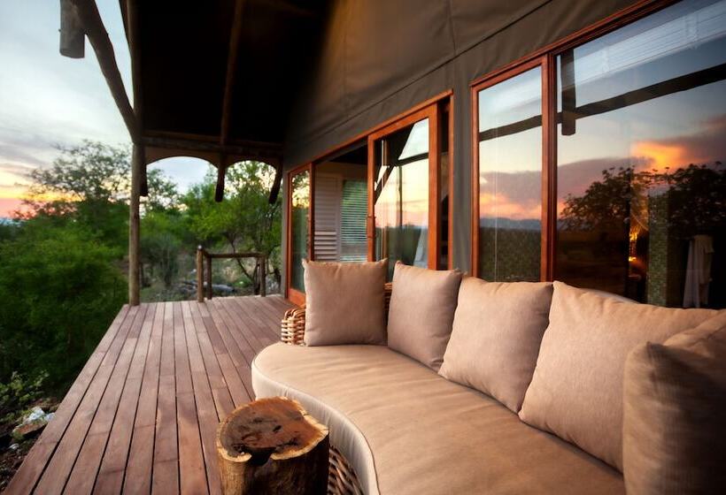 ホテル Isilimela Game Lodge