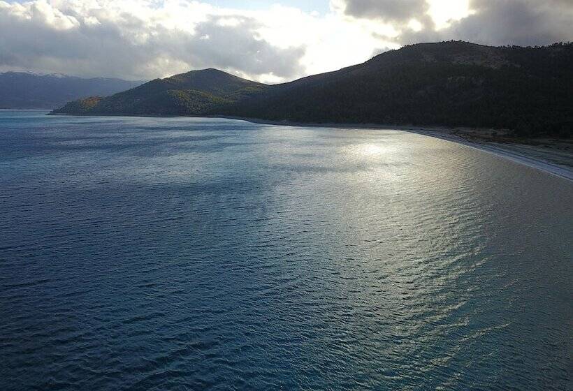 호텔 Lago Di Salda