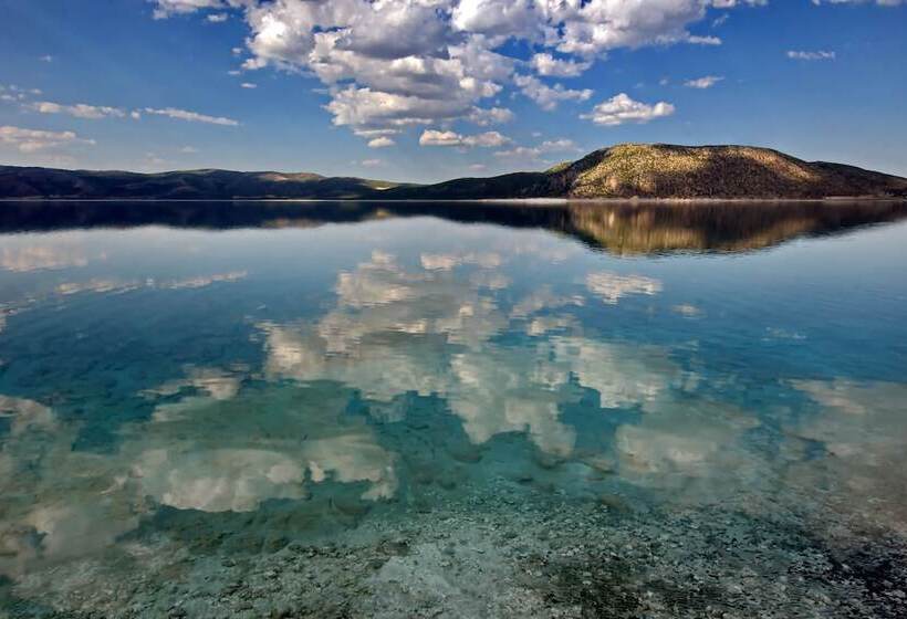 호텔 Lago Di Salda