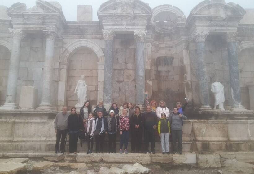 호텔 Lago Di Salda