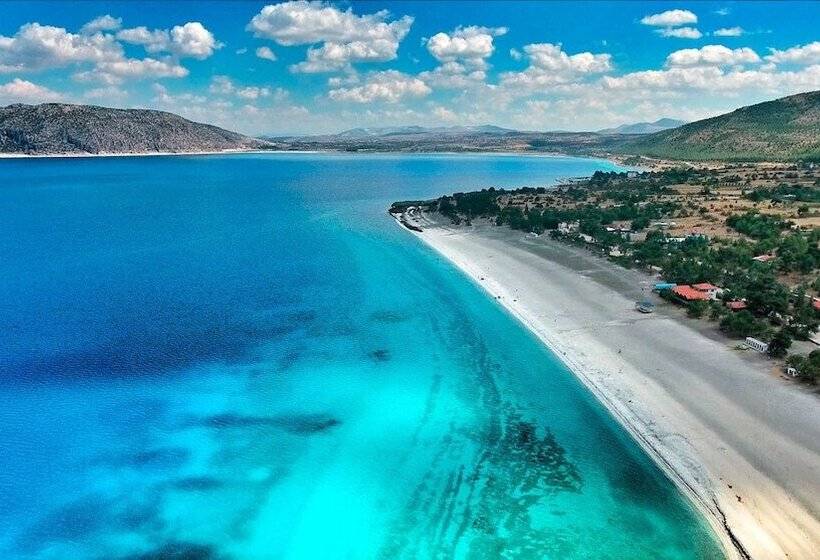 호텔 Lago Di Salda