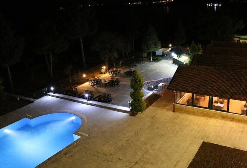 호텔 Lago Di Salda