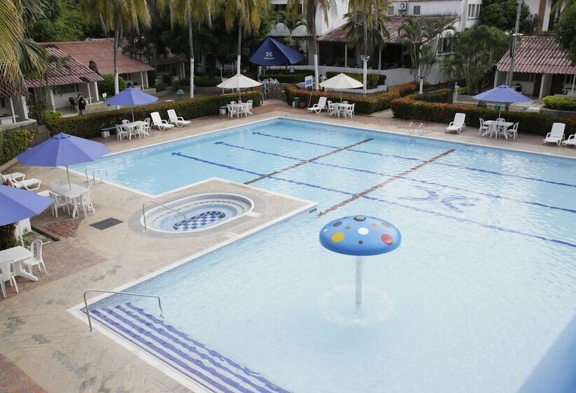 ホテル Los Puentes