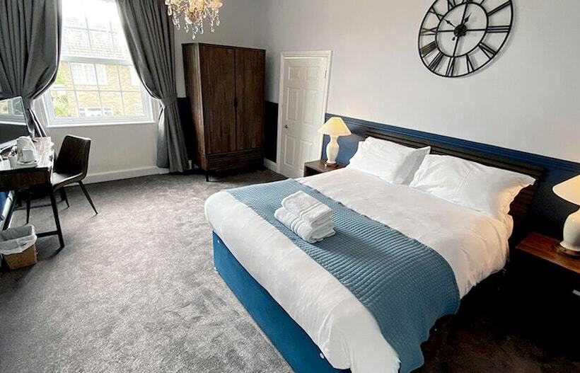 בית מלון כפרי Mallories