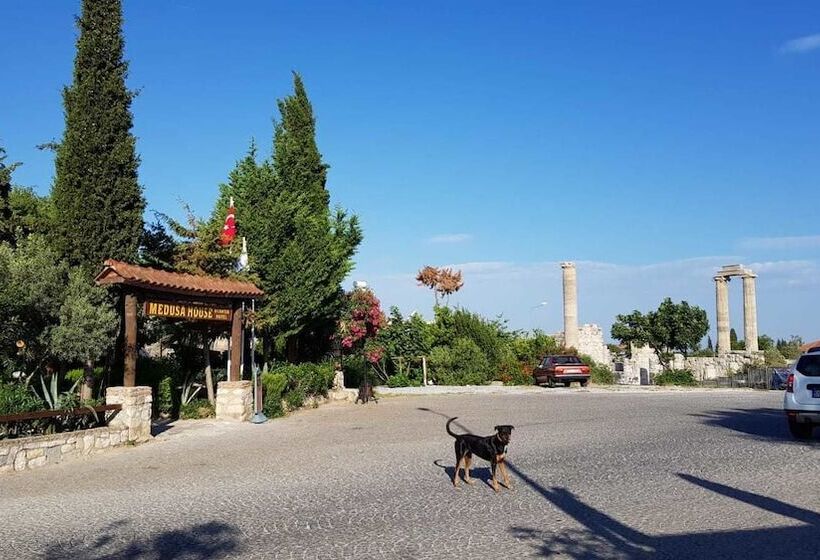 فندق Medusa House Boutique