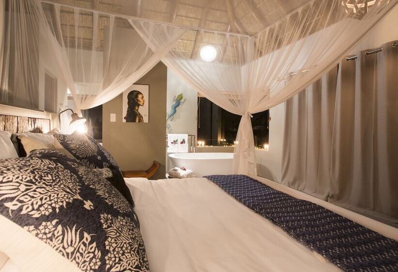 Отель Naledi Lodges