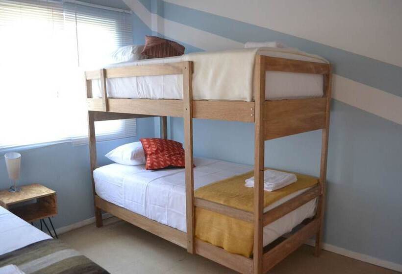 هتل Nao Beach House