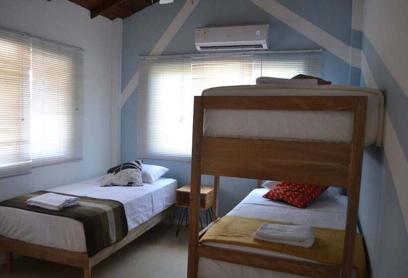 هتل Nao Beach House