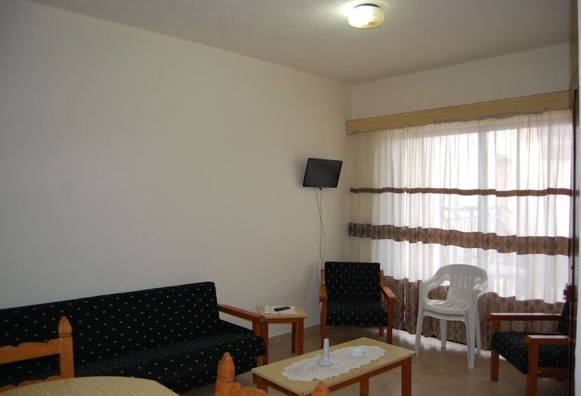 호텔 Nicos & Olympia Apartments