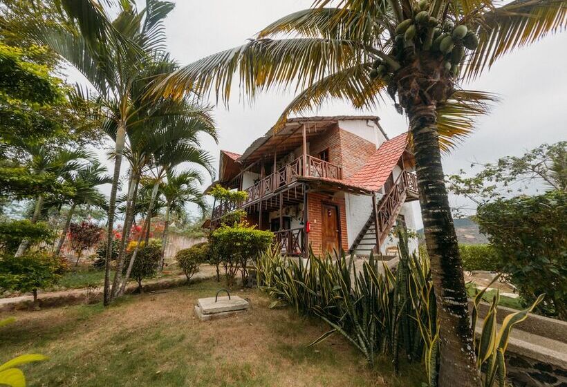 هتل Oceanic Hosteria Y Restaurante