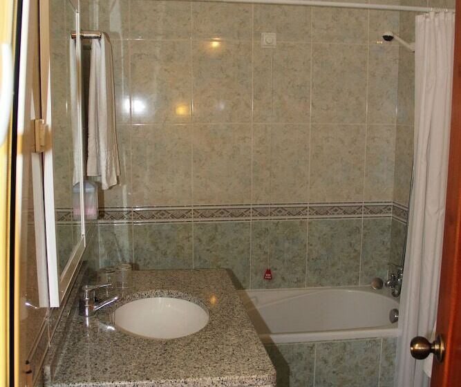 בית מלון כפרי Perola De Machico