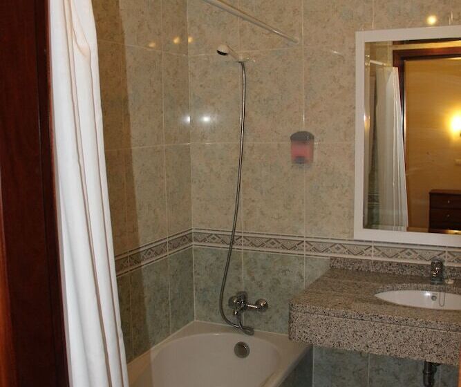 בית מלון כפרי Perola De Machico