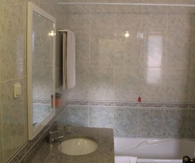 בית מלון כפרי Perola De Machico