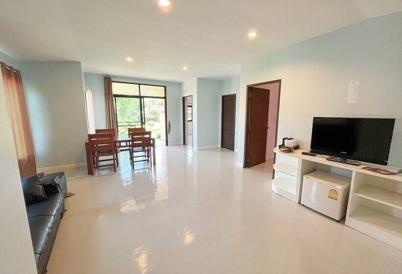 בית מלון כפרי Phureenun Resort