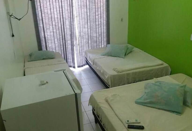 בית מלון כפרי Pousada Rainha Do Sertão